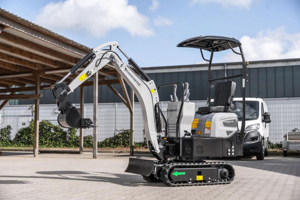 Bobmaster Plus diesel minigraver - 970 kg med knækarm og justerbar undervogn, inkl. skovlsæt
