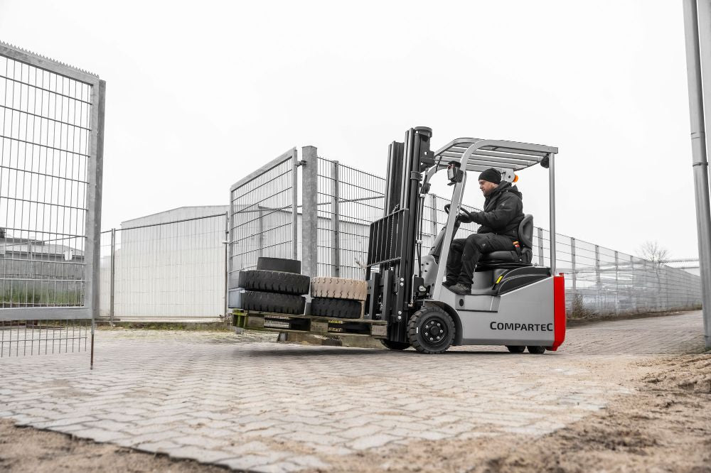 CSX12-3 – El gaffeltruck 3-hjulet, kapacitet 1200 kg, løftehøjde 4500 mm, Li-ion batteri