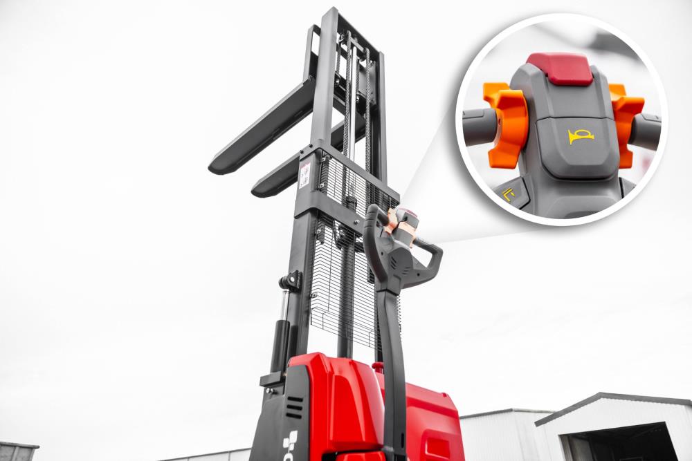CS12i Elektrisk Stabler med initialløft - 1200 kg kapacitet, løftehøjde op til 3300 mm