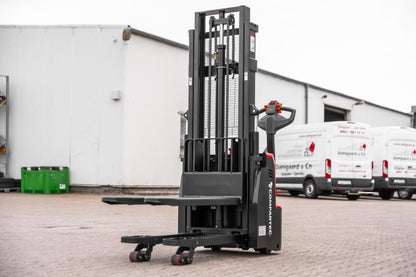 CS12i Elektrisk Stabler med initialløft - 1200 kg kapacitet, løftehøjde op til 3300 mm