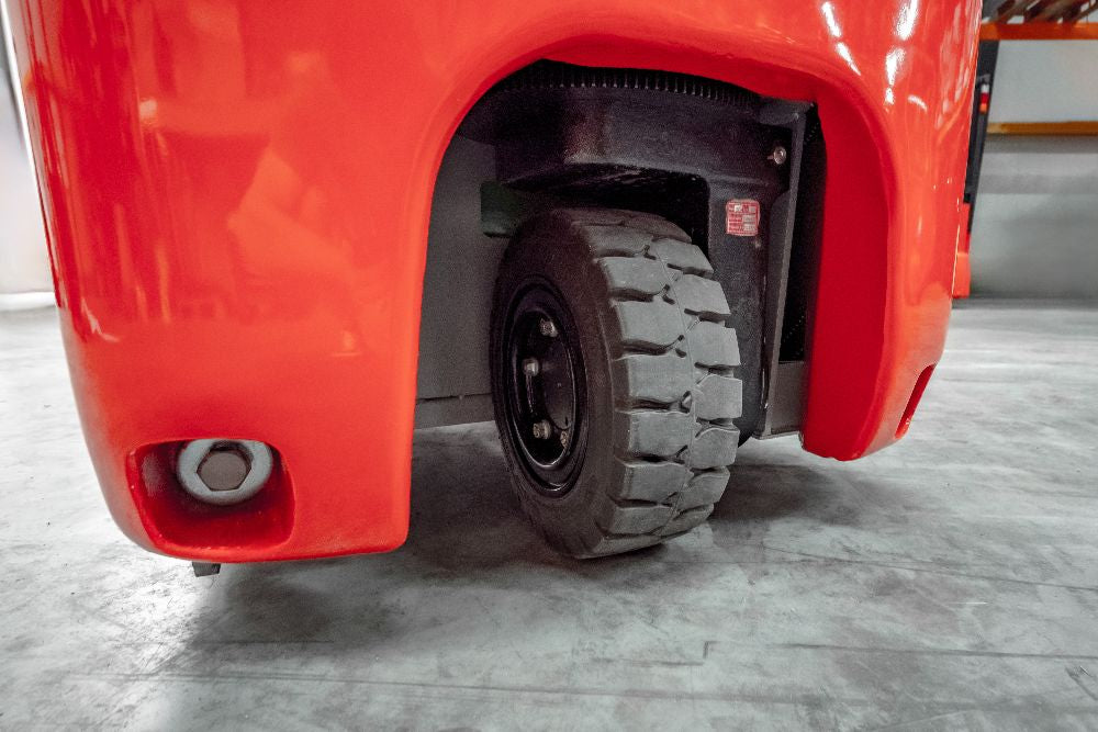 ECO15Li – El gaffeltruck 3-hjulet, kapacitet 1500 kg, løftehøjde 4350 mm, Li-ion batteri