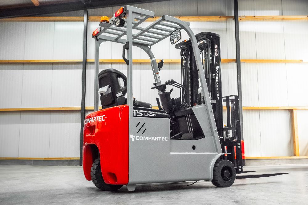 ECO15Li – El gaffeltruck 3-hjulet, kapacitet 1500 kg, løftehøjde 4350 mm, Li-ion batteri