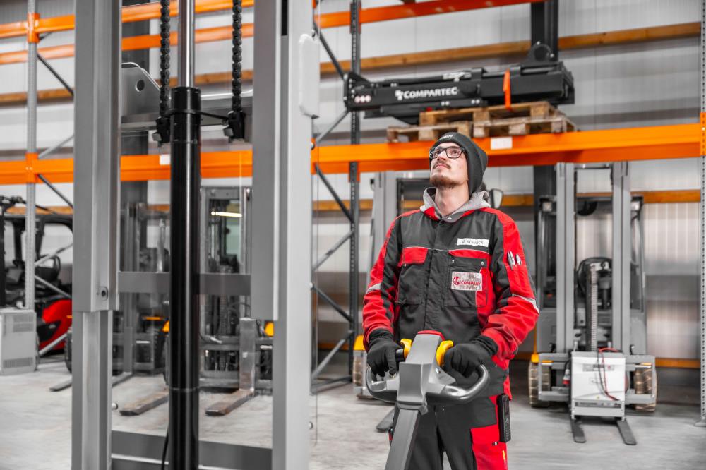 CS15 Elektrisk Stabler - 1500 kg kapacitet, løftehøjde op til 4000 mm