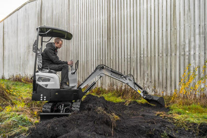 Bobmaster Basic diesel minigraver - 850 kg, inkl. skovlsæt