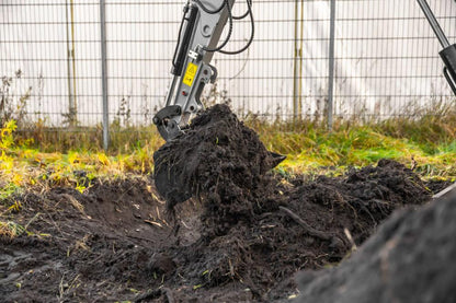 Bobmaster Pro diesel minigraver - 890 kg med knækarm, inkl. skovlsæt